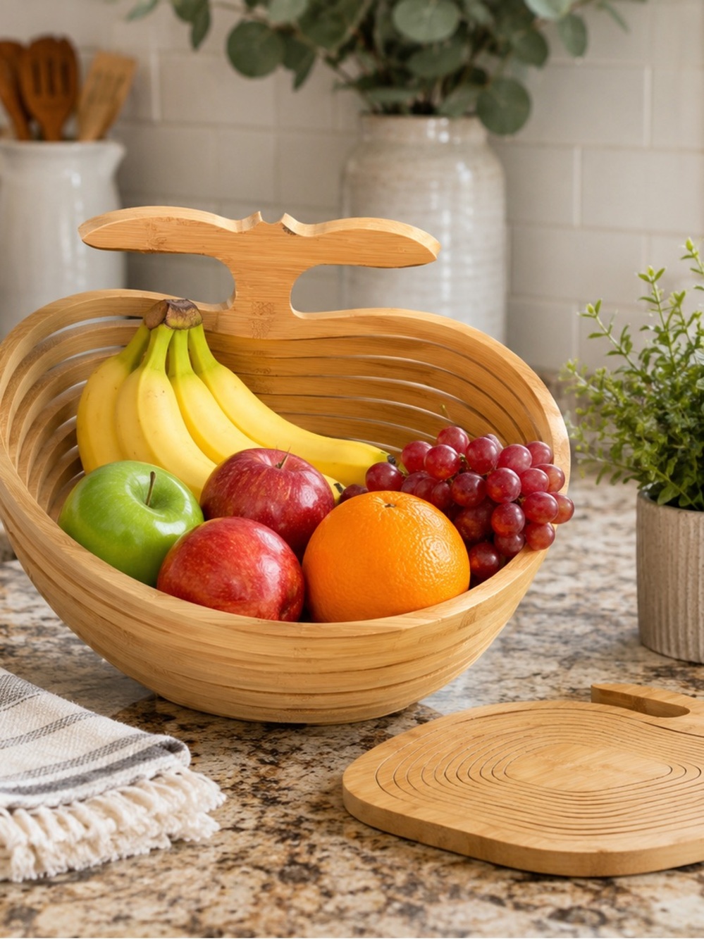 NWT Bamboo Spiral Fruit Basket | 3-in-1 Folding Fruit Bowl, Trivet and Decor